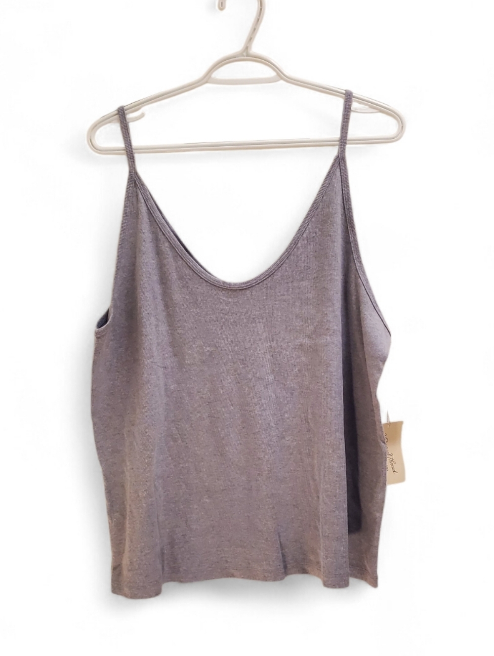 Universal Thread Lilac V-Neck Ribbed Cami - Picture 2 of 5